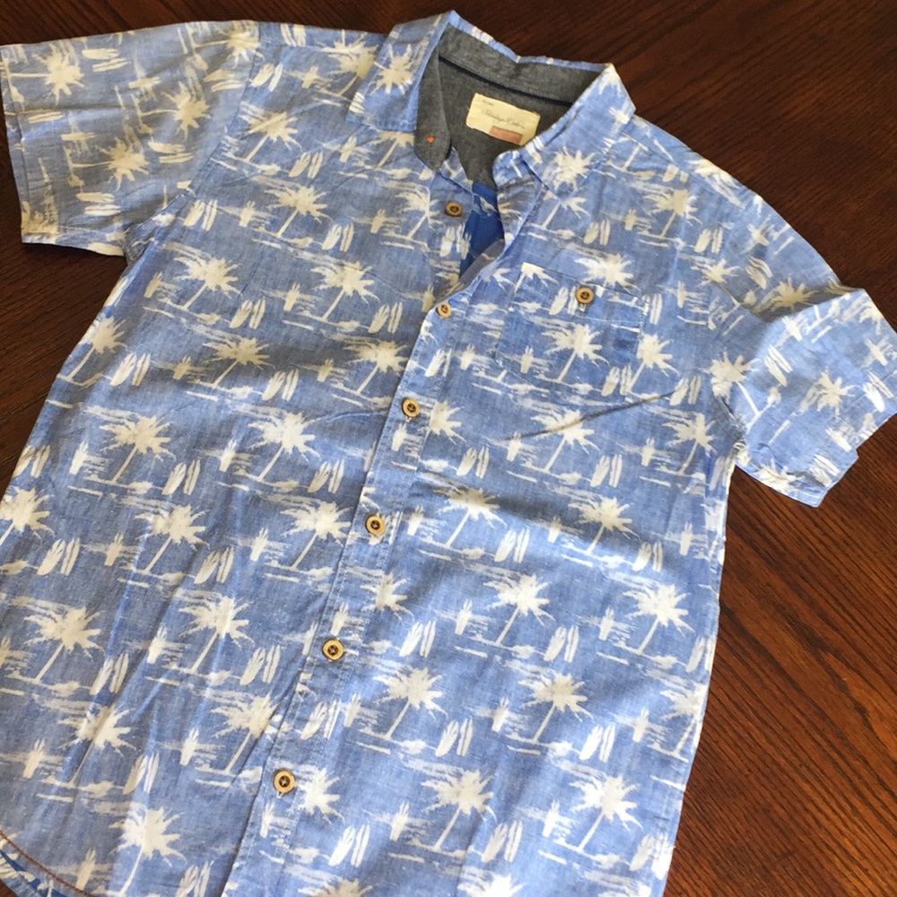 Boys palm tree button down 🏝